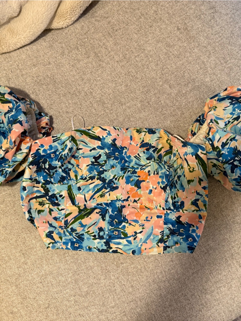 Abercrombie & Fitch Floral Puff-Sleeve Crop Top in Blue, Pink, Green